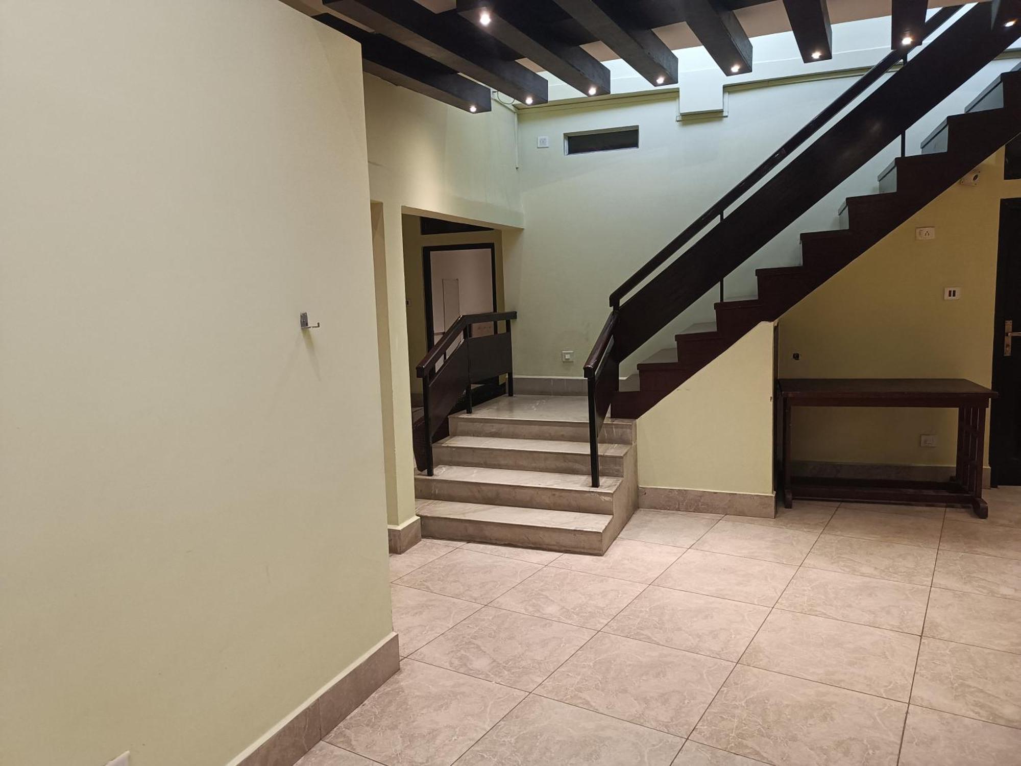 Hotel Serene Шилонг Екстериор снимка